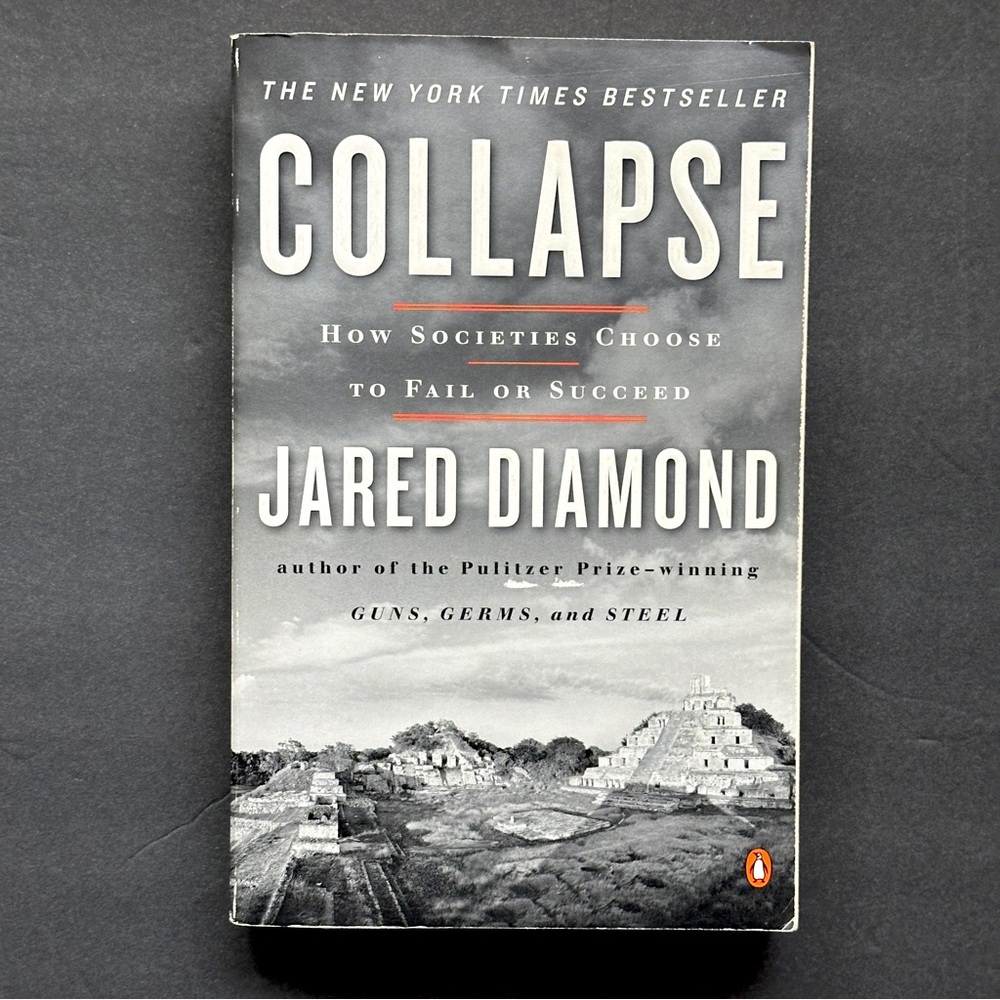 Collapse by Jared Diamond | History, Science | Paperback Book